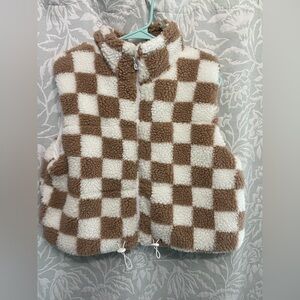 Wild Rose Cream and Brown Sherpa Vest
